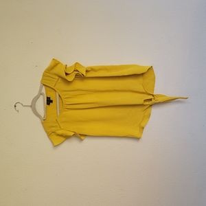 O L M roundneck blause size Medium color mustard raffle sleeves